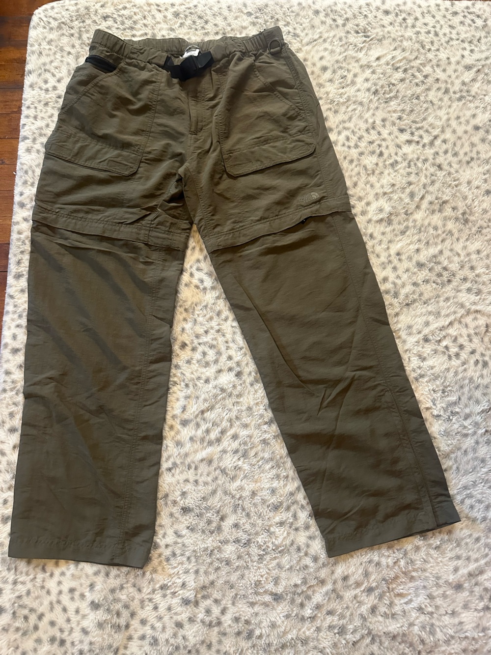 Men’s North Face convertible pants